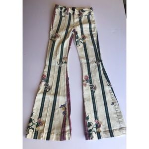 BDG Printed Floral Flare Jean